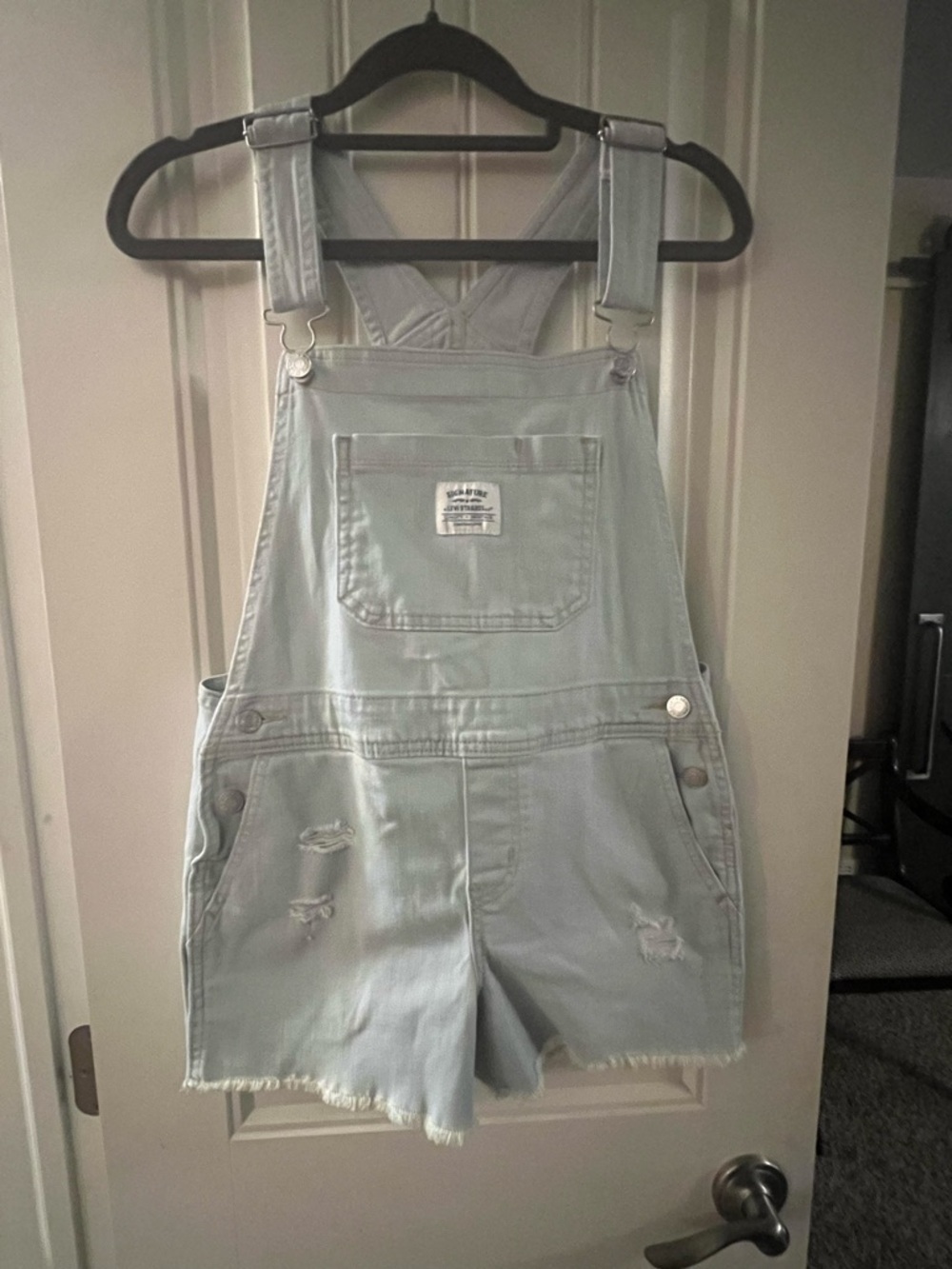 Levi’s Strauss Light Wash Denim Short Overalls Jumpsuit, size Large